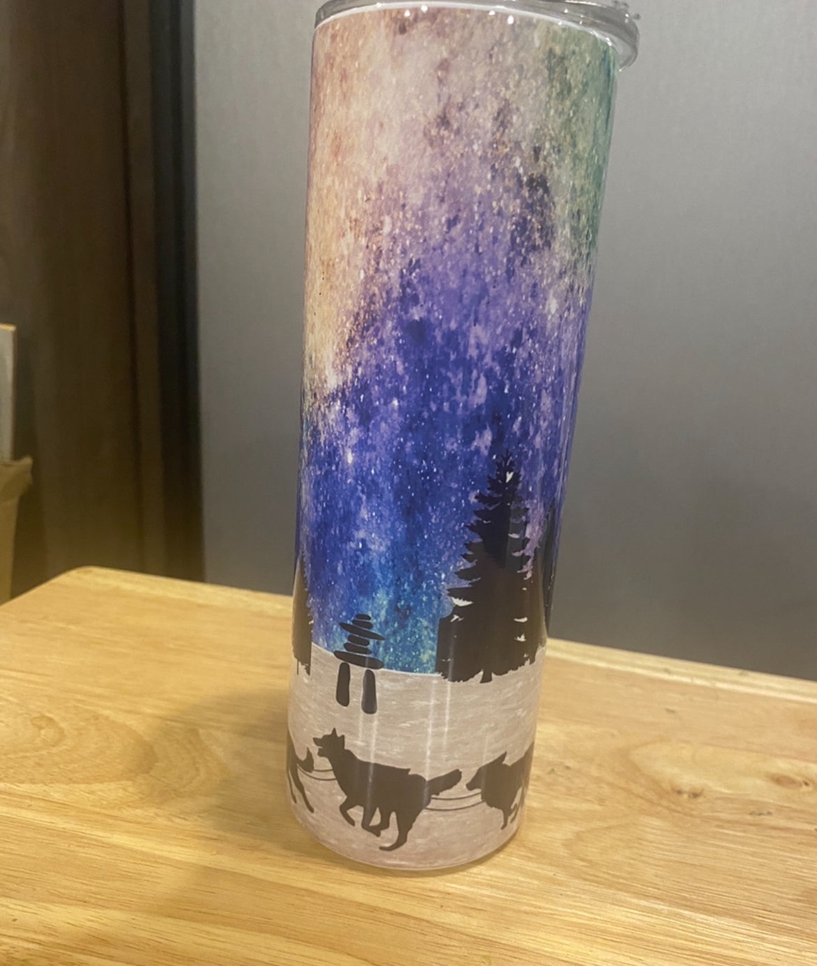 Dogsled tumbler